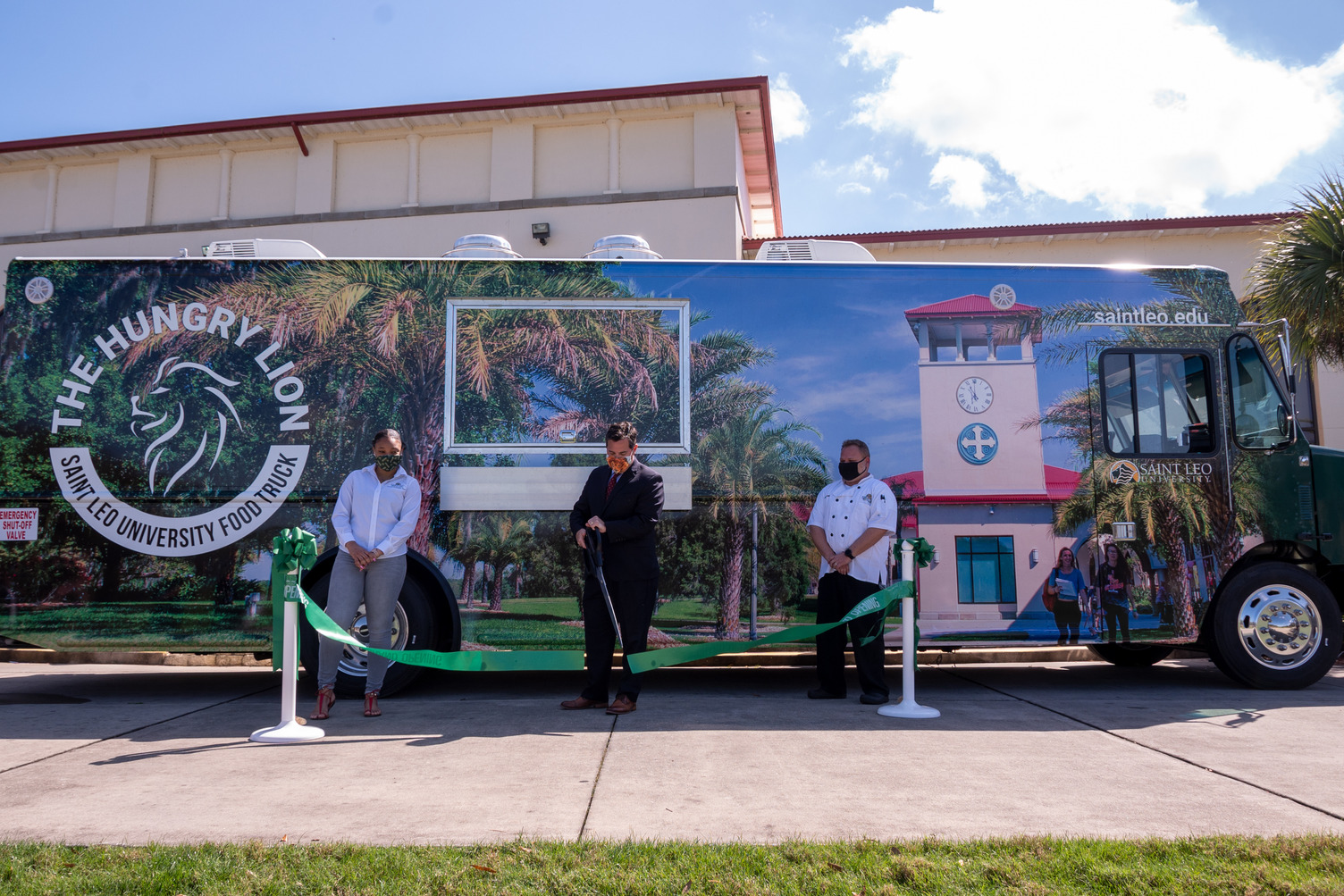 Saint Leo University Food Truck Ribbon-cutting